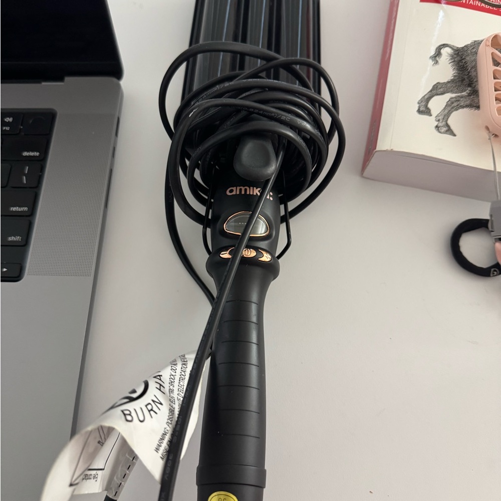 Amika Black Hair Styling Tool